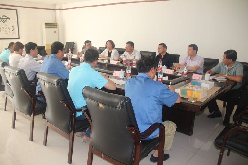 山東出版?zhèn)髅焦煞萦邢薰緝?nèi)容圖片展示