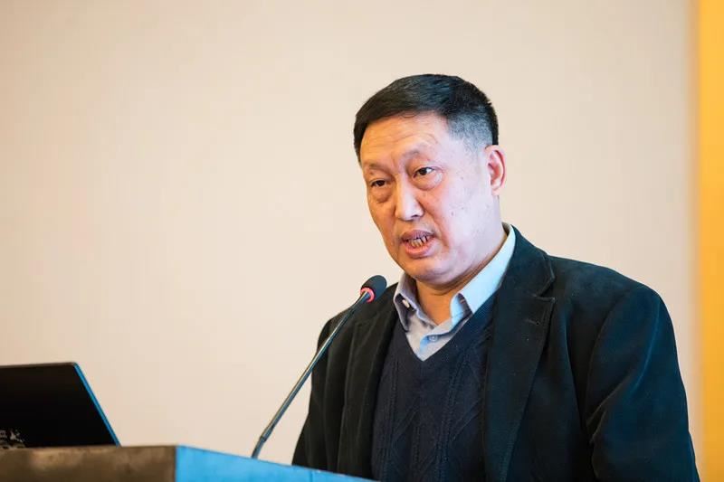 山東出版?zhèn)髅焦煞萦邢薰緝?nèi)容圖片展示