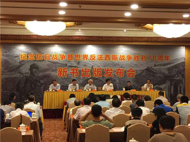 山東出版?zhèn)髅焦煞萦邢薰緝?nèi)容圖片展示